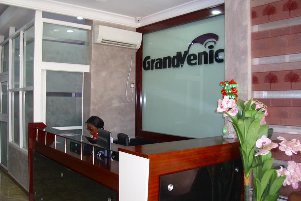 Grand Venice Transit Apartments Lagos Kültér fotó