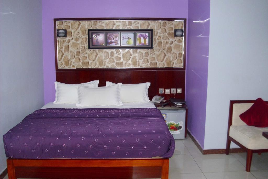 Grand Venice Transit Apartments Lagos Szoba fotó