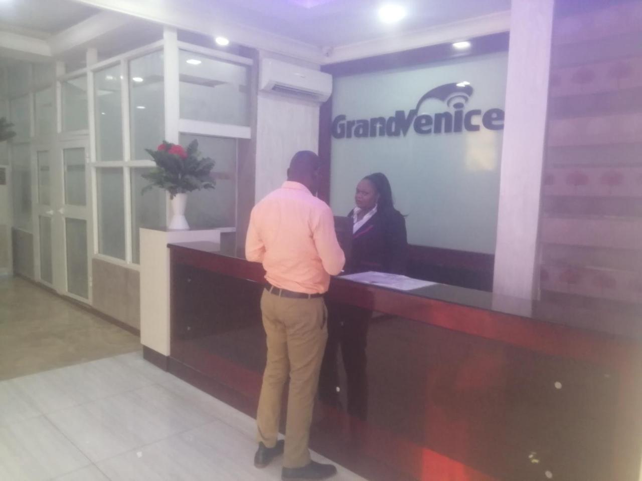 Grand Venice Transit Apartments Lagos Kültér fotó