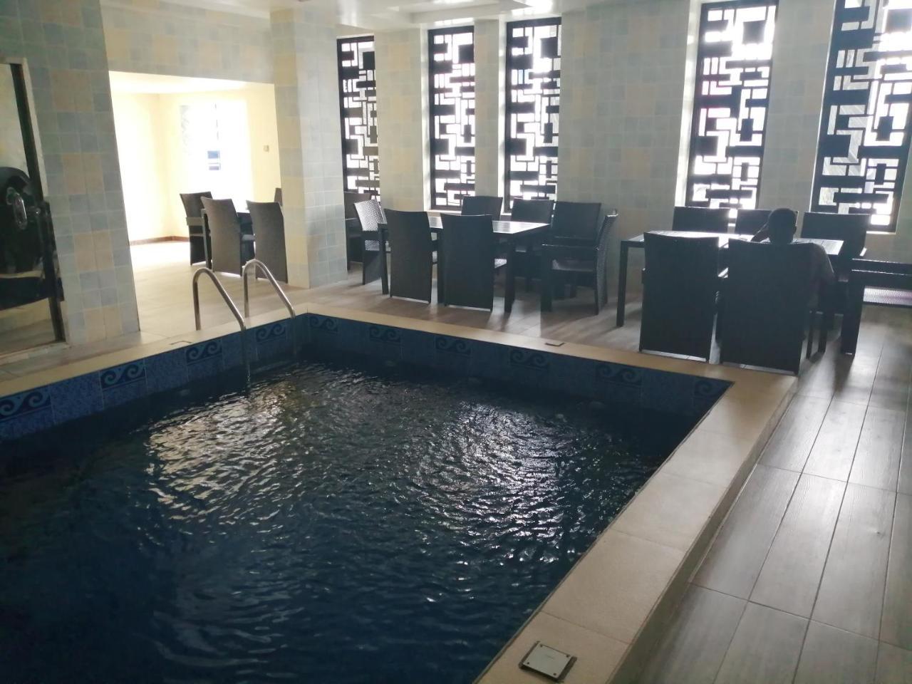 Grand Venice Transit Apartments Lagos Kültér fotó